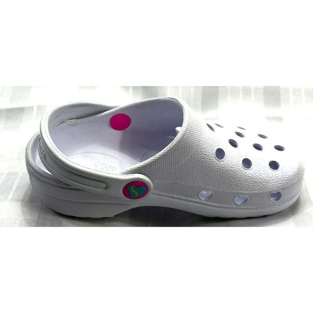 Skechers Youth Girls Heart Charmer Clogs, color white, size 12 - Picture 7 of 10